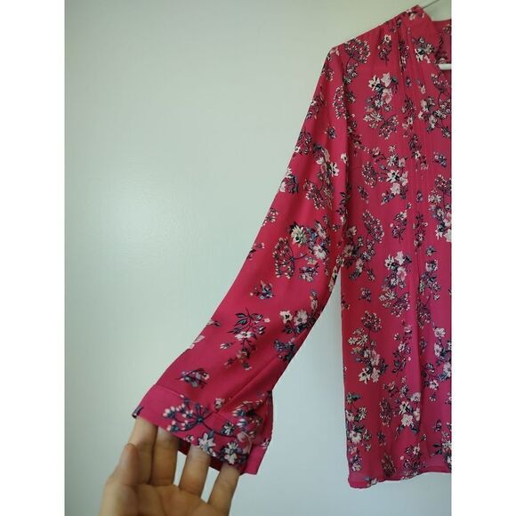 Joan Rivers blouse size 4 semi sheer pink floral pintucks long sleeve - Picture 2 of 4